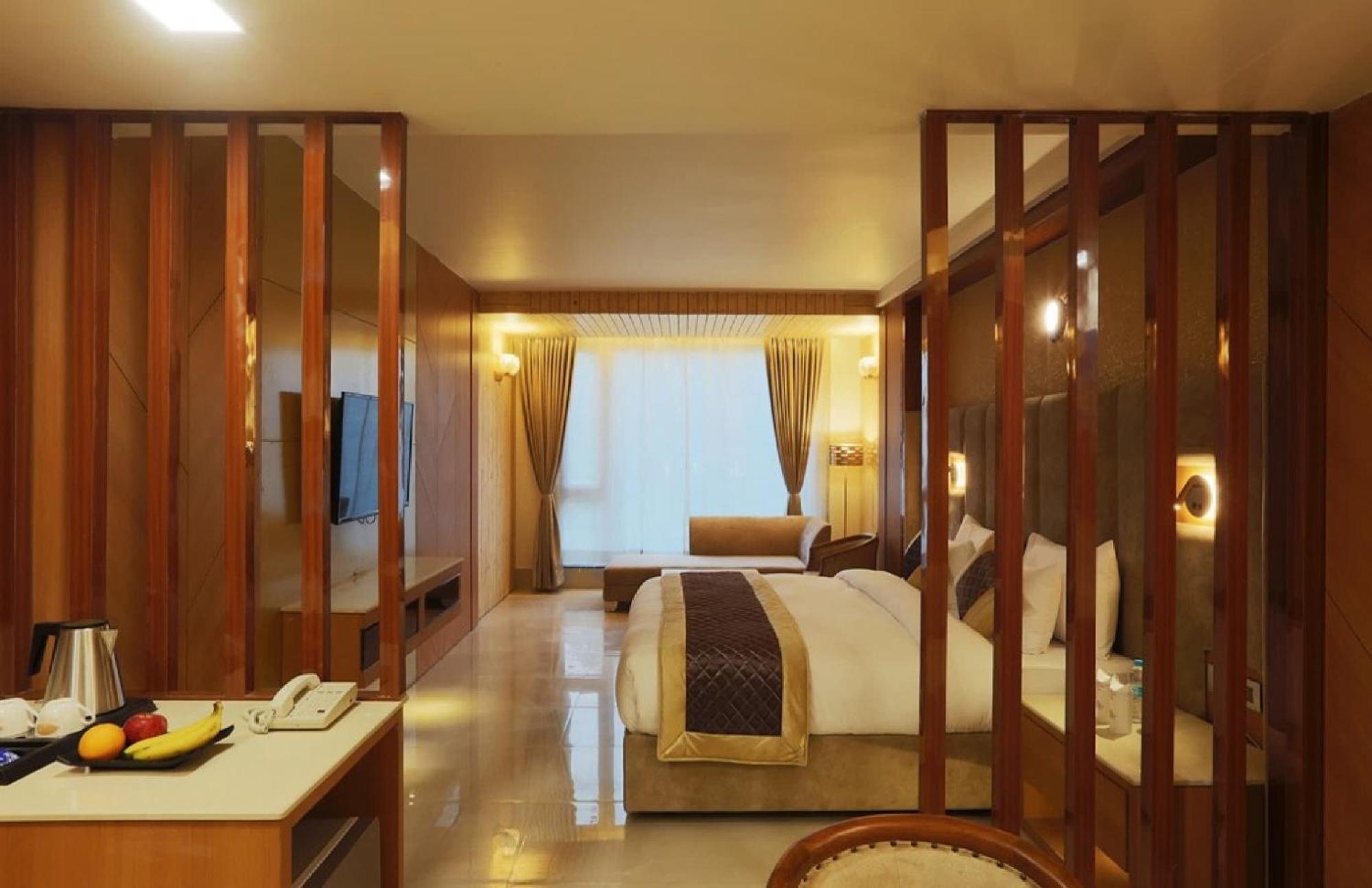 Ginger Palace Delhi Airport New Delhi